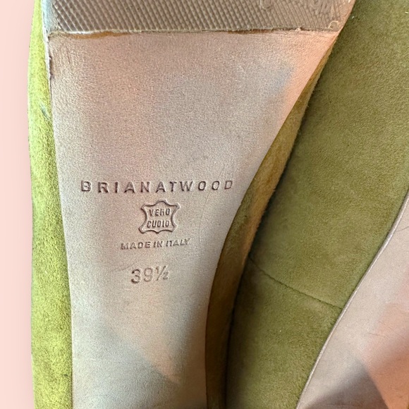 Brian Atwood ‘Maniac’ Platform Pumps in “Coffee” Suede Size 9.5 Celeb Favorite - Picture 13 of 16